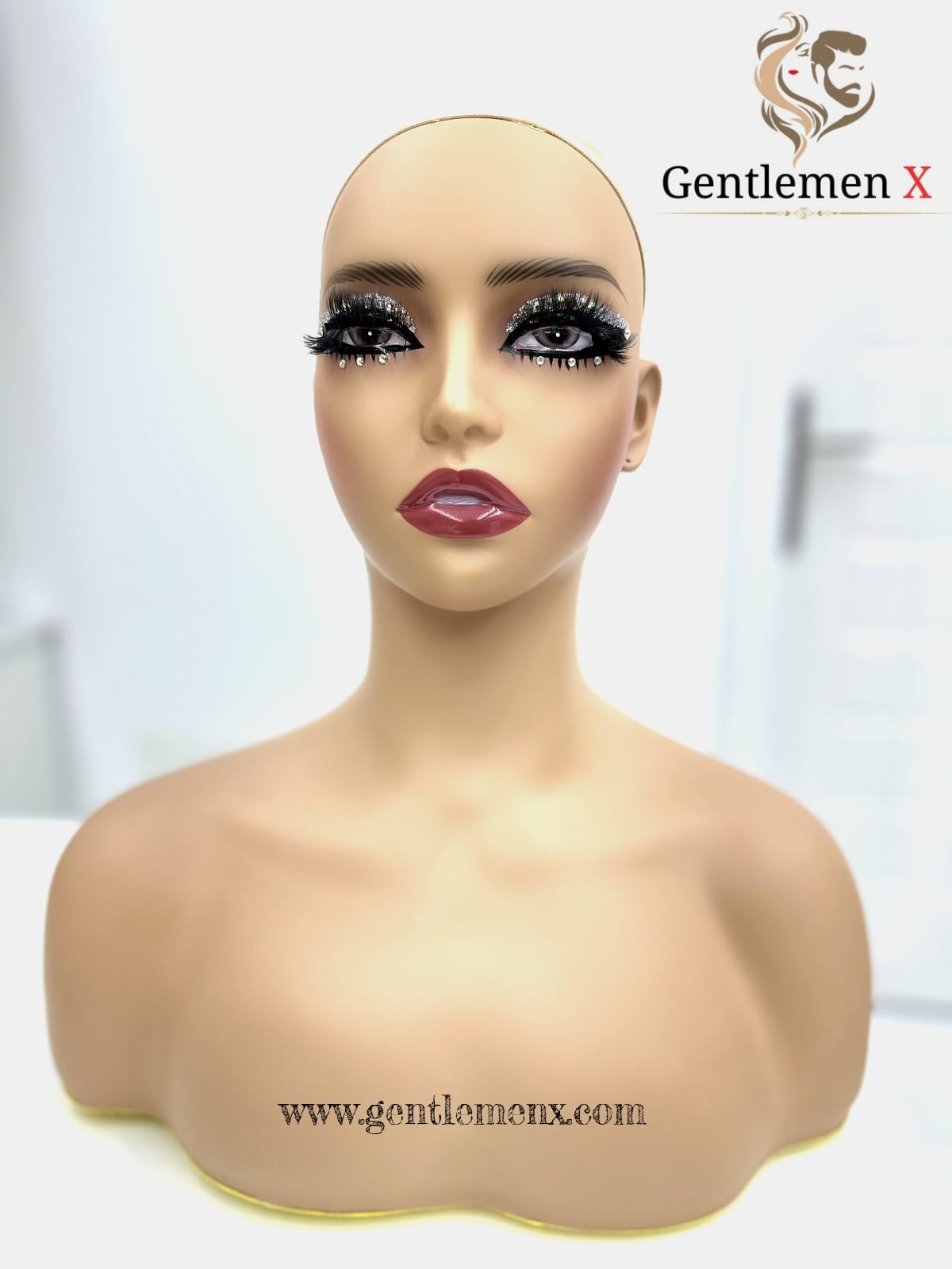 Realistic Female Mannequin Head with Shoulder for Display - Manikin Head with Shoulder for Wig/Jewelry/Makeup/Hat/Sunglass Display